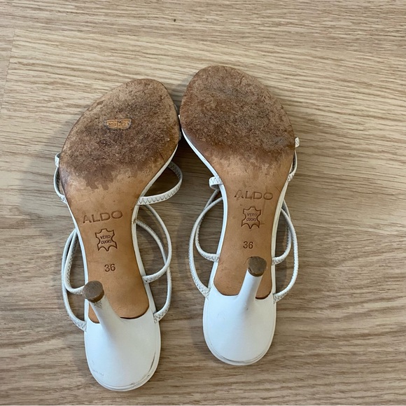 White Strapy Aldo Heals Size 36 - Picture 4 of 4